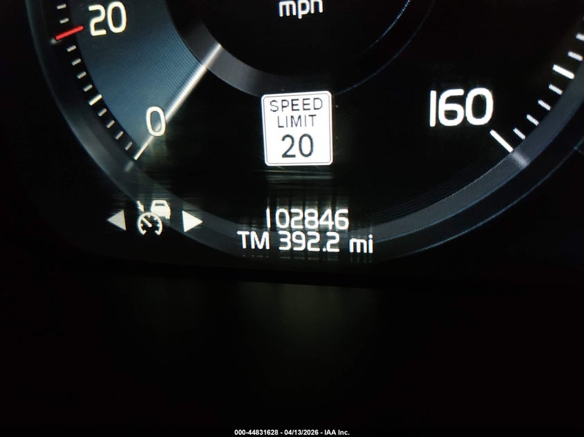 2018 Volvo Xc90 T6 Momentum VIN: YV4A22PKXJ1331985 Lot: 44831628