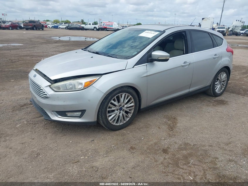 2017 Ford Focus 2.0 Titanium silver Lot 111044831632 Vin 1FADP3N24HL268526