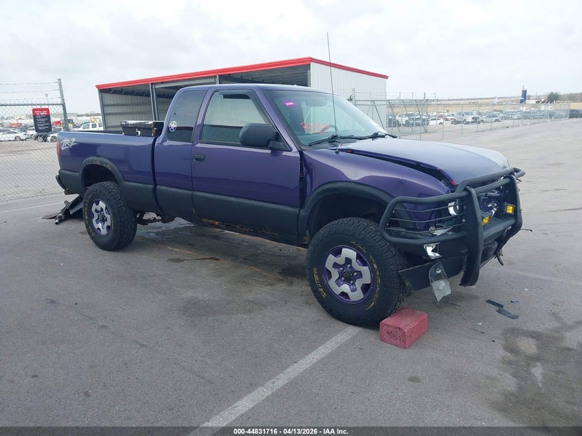 2003 Chevrolet S-10 Ls