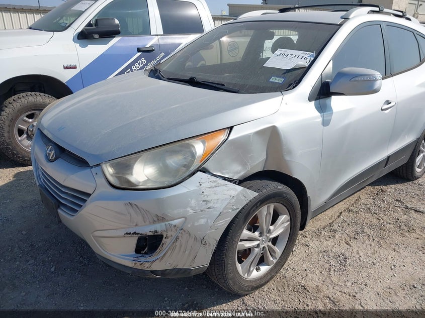 2013 HYUNDAI TUCSON auction photo 6