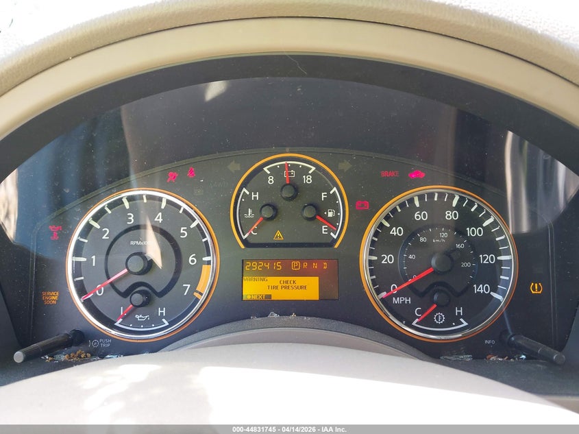 2011 Nissan Armada Platinum VIN: 5N1BA0NF5BN603692 Lot: 44831745