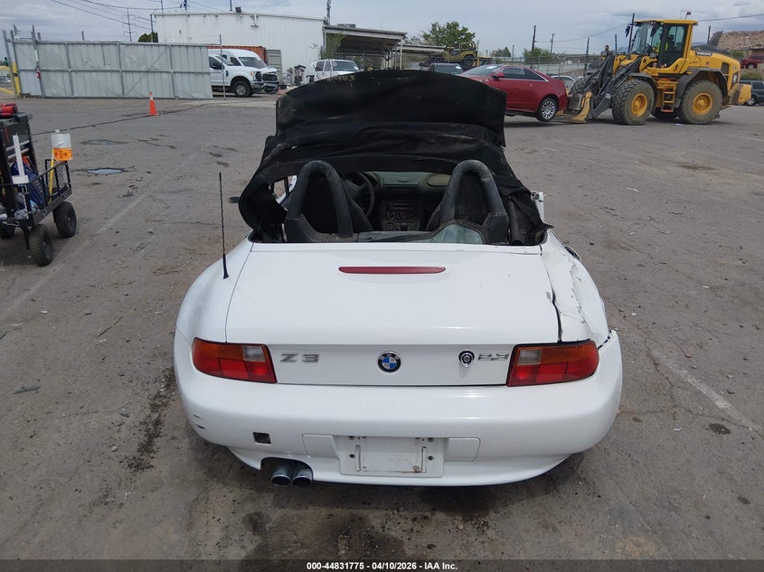 1999 BMW Z3 2.3 VIN: 4USCH9338XLF81429 Lot: 44831775