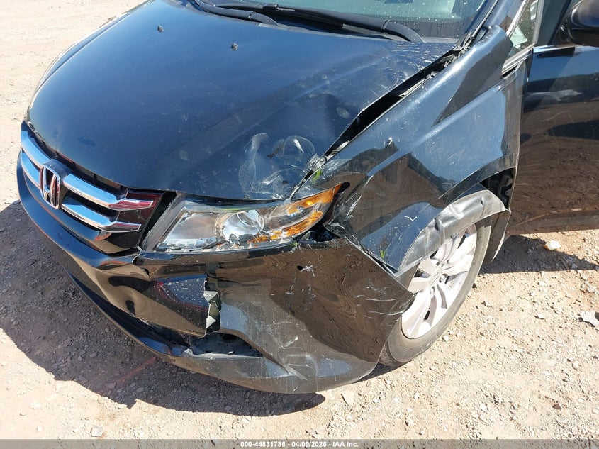 2015 HONDA ODYSSEY auction photo 6