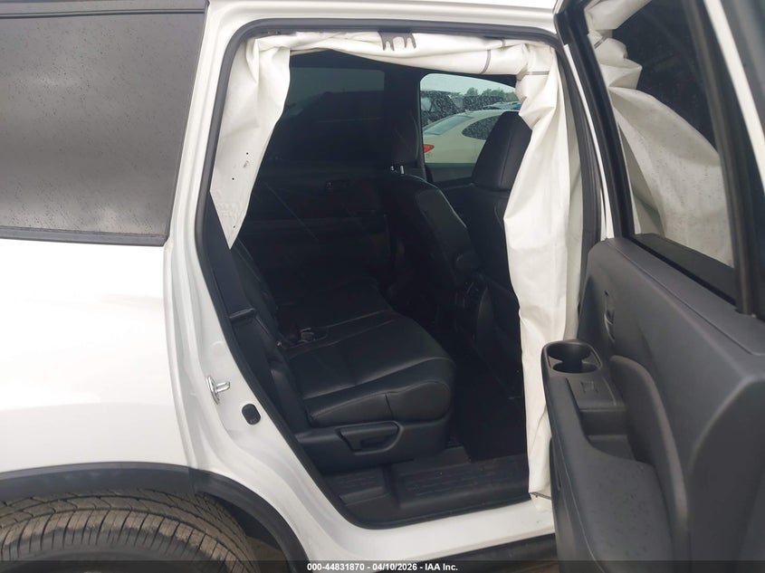 2022 Honda Passport 2Wd Ex-L VIN: 5FNYF7H52NB005218 Lot: 44831870