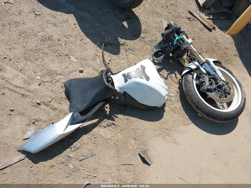 2008 Suzuki Gsx-R600 VIN: JS1GN7EA482111171 Lot: 44831878