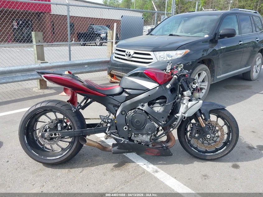 2006 Suzuki Gsx-R750 K6 VIN: JS1GR7KA762110716 Lot: 44831888