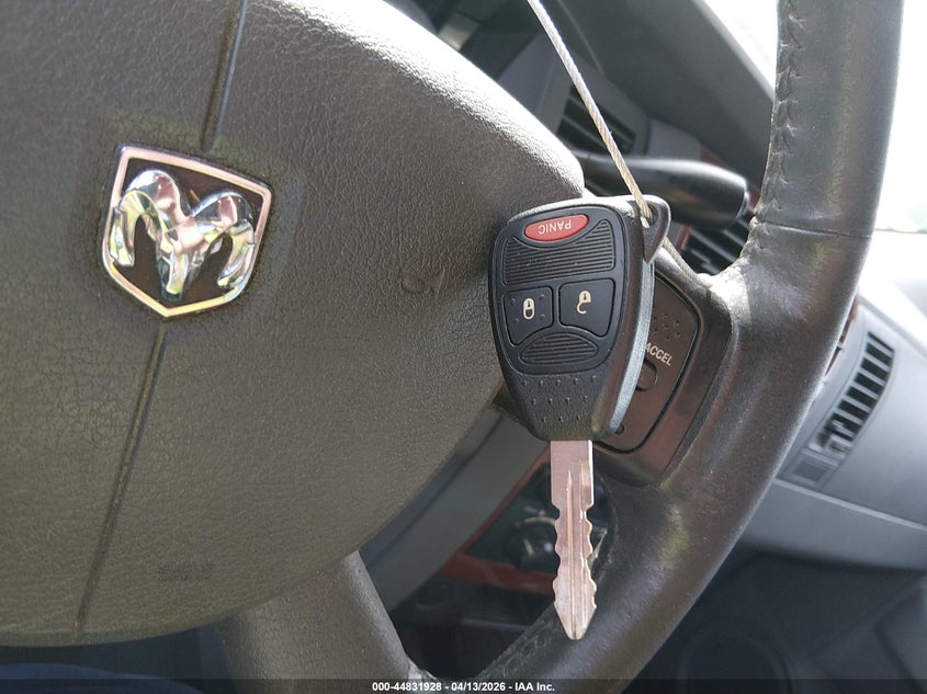 2005 Dodge Durango Slt VIN: 1D4HD48N15F503512 Lot: 44831928