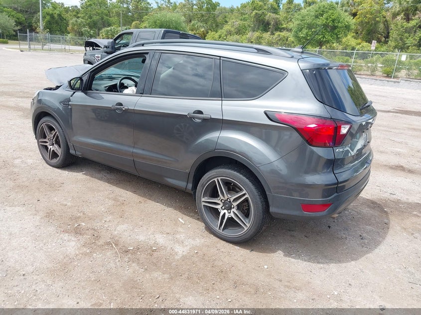 2019 Ford Escape 1.5 Sel grey Lot 111044831971 Vin 1FMCU0HD8KUB21052