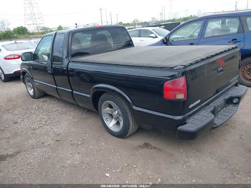2002 Chevrolet S-10 Ls