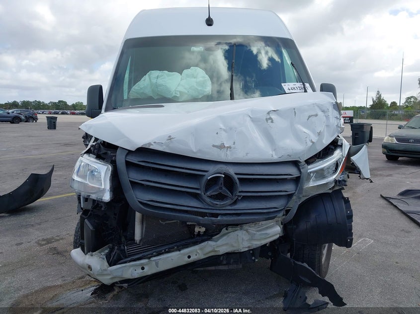 2022 Mercedes-Benz Sprinter 2500 Standard Roof V6 VIN: W1Y4EBHY7NT096803 Lot: 44832083