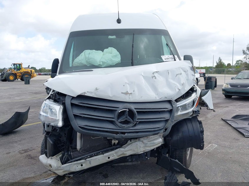 2022 Mercedes-Benz Sprinter 2500 Standard Roof V6 VIN: W1Y4EBHY7NT096803 Lot: 44832083