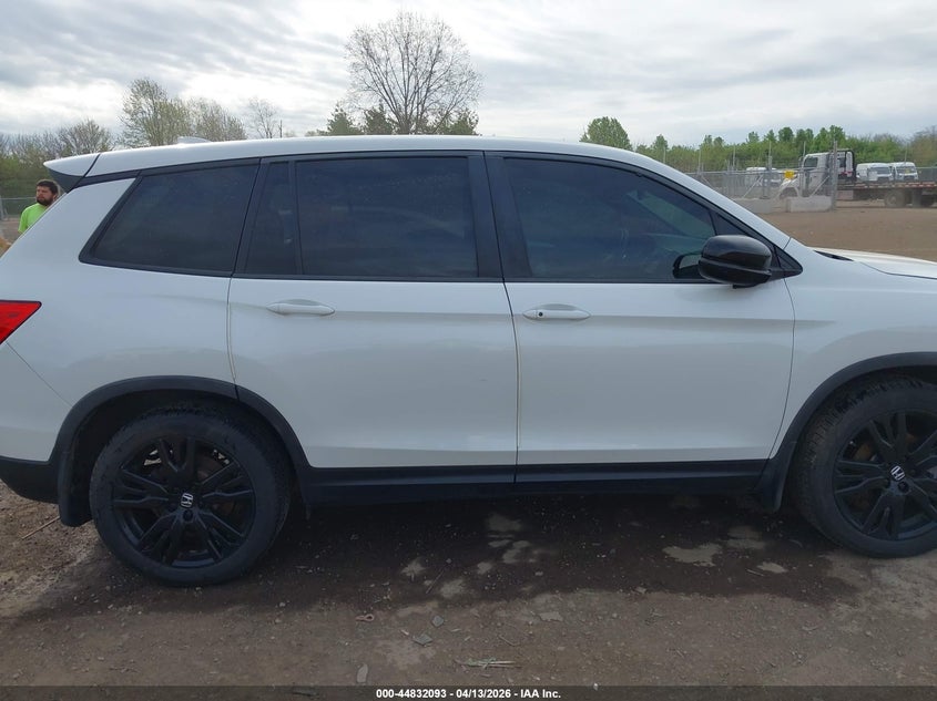 2021 Honda Passport 2Wd Sport VIN: 5FNYF7H24MB004611 Lot: 44832093