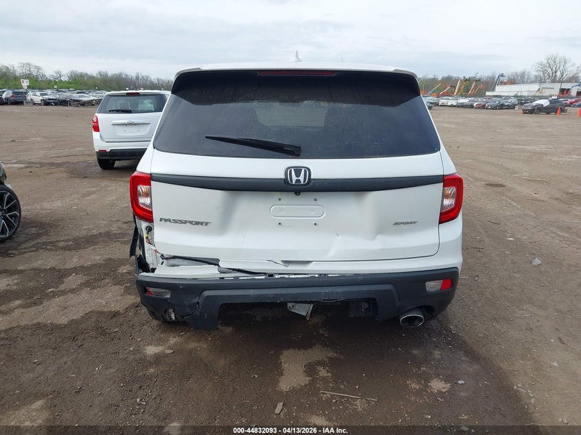 2021 Honda Passport 2Wd Sport VIN: 5FNYF7H24MB004611 Lot: 44832093