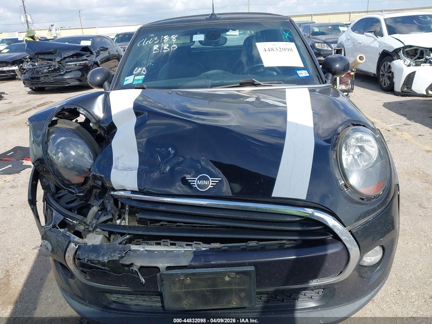 2019 Mini Convertible Cooper VIN: WMWWG5C58K3E22741 Lot: 44832098