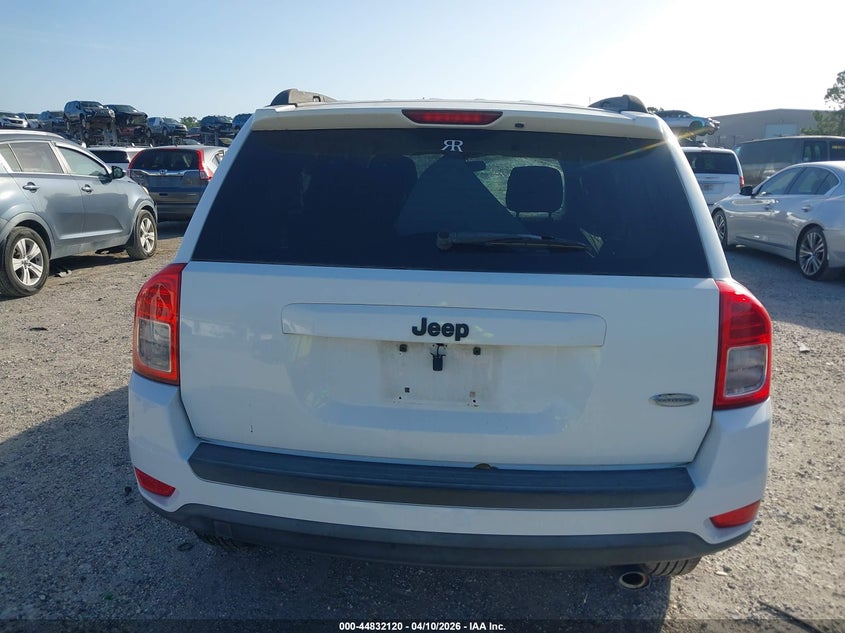 2011 Jeep Compass VIN: 1J4NT1FB0BD170618 Lot: 44832120