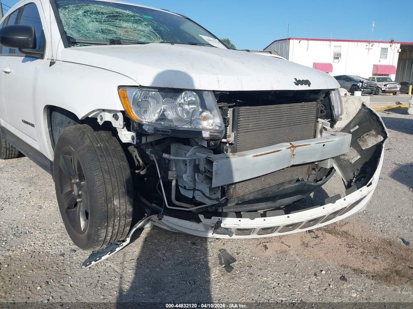 2011 Jeep Compass VIN: 1J4NT1FB0BD170618 Lot: 44832120