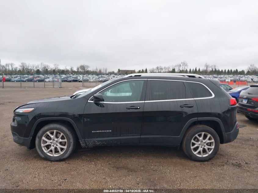 2017 Jeep Cherokee 2.4 Latitude Fwd black Lot 111044832156 Vin 1C4PJLCB7HW610576