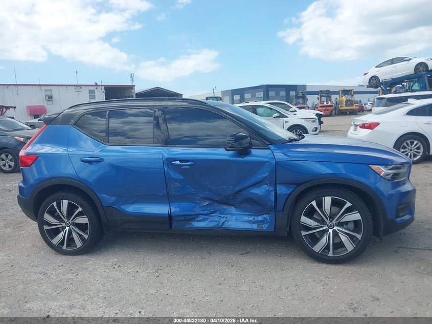 2021 Volvo Xc40 Recharge Pure Electric P8 VIN: YV4ED3UR7M2524676 Lot: 44832180