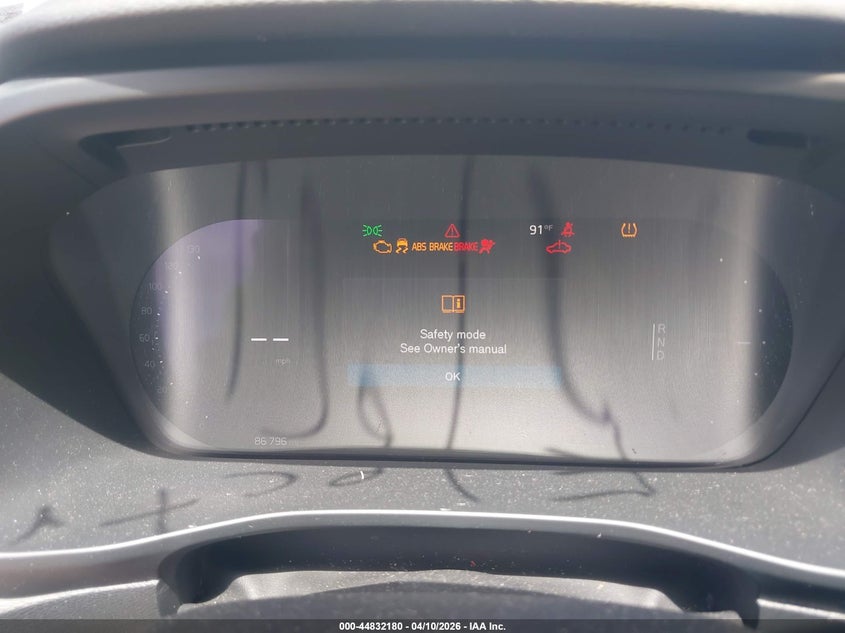 2021 Volvo Xc40 Recharge Pure Electric P8 VIN: YV4ED3UR7M2524676 Lot: 44832180