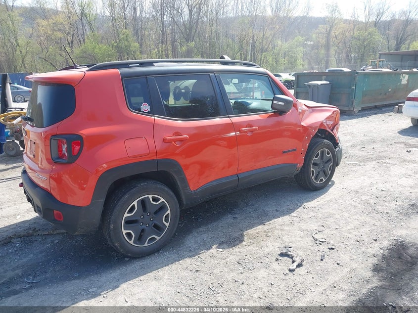 2016 Jeep Renegade Trailhawk