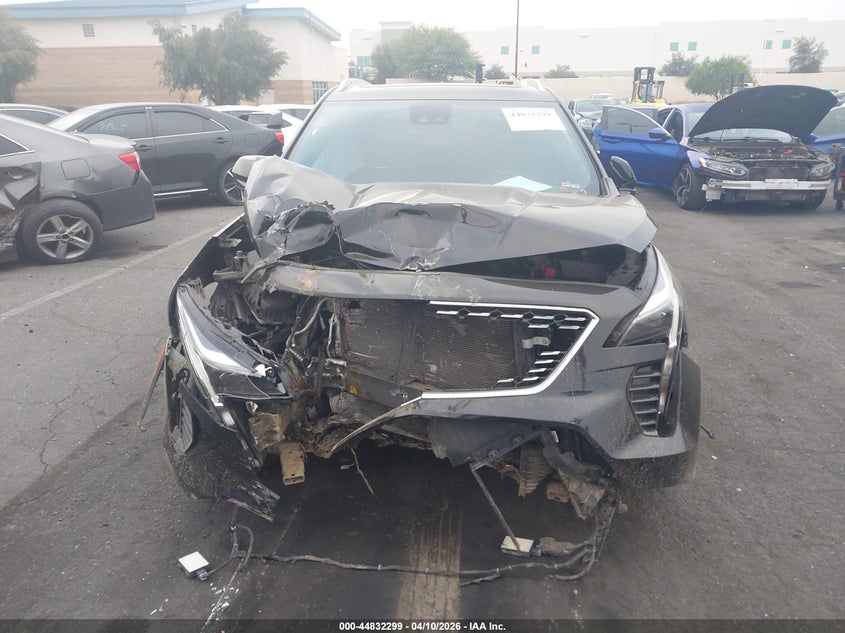 2020 Cadillac Xt4 Fwd Premium Luxury VIN: 1GYFZCR46LF020157 Lot: 44832299