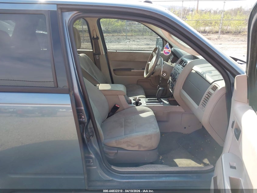 2012 Ford Escape 3.0 Xlt blue Lot 111044832310 Vin 1FMCU0DG7CKA58670