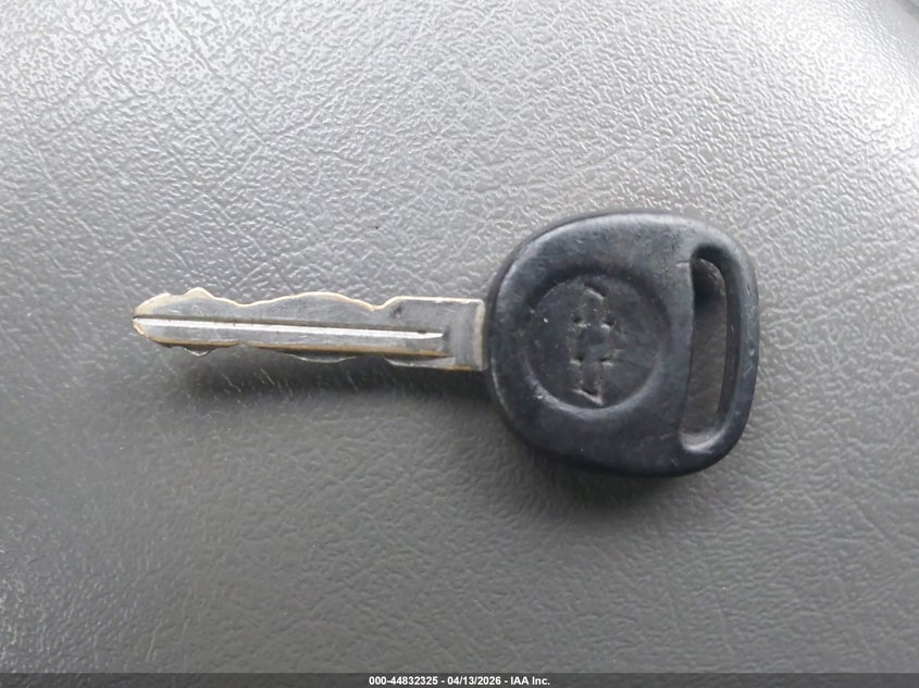 2003 Chevrolet Trailblazer Ls VIN: 1GNDT13S332223600 Lot: 44832325