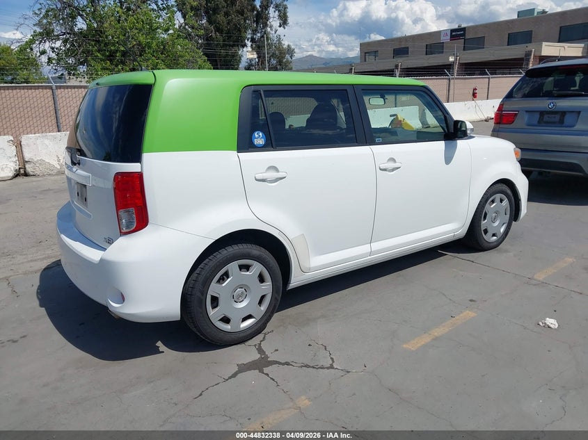 2011 Scion Xb