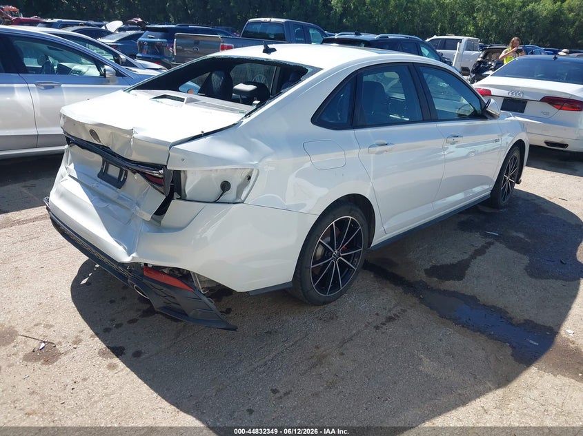 2025 VOLKSWAGEN JETTA GLI auction photo 4