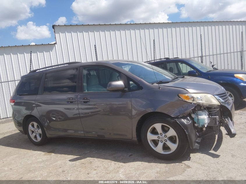 2011 TOYOTA SIENNA VAN 3.5L V-6 DOHC, VVT, 265HP