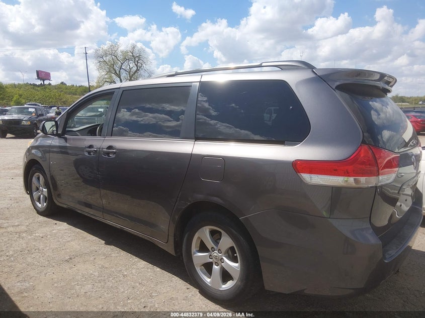 2011 TOYOTA SIENNA VAN 3.5L V-6 DOHC, VVT, 265HP
