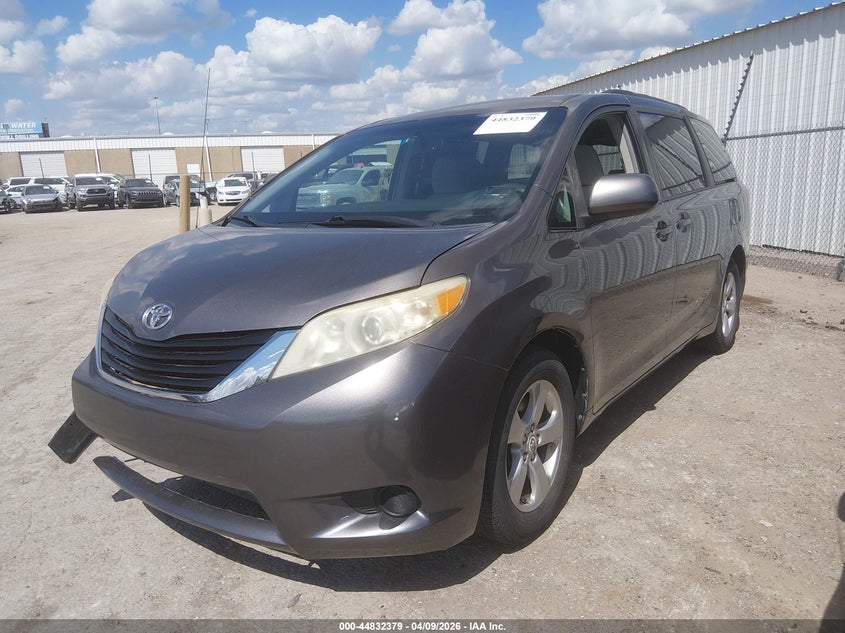 2011 TOYOTA SIENNA VAN 3.5L V-6 DOHC, VVT, 265HP