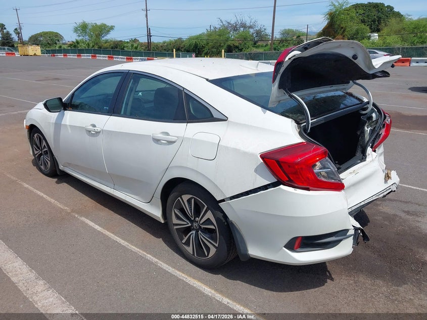 2017 HONDA CIVIC auction photo 3