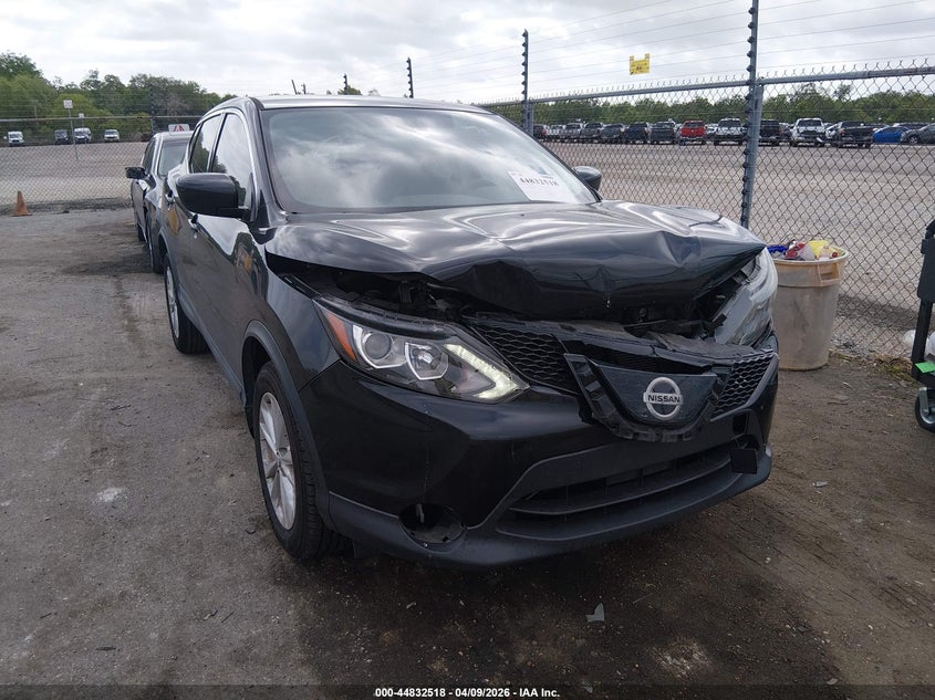 2019 Nissan Rogue Sport S