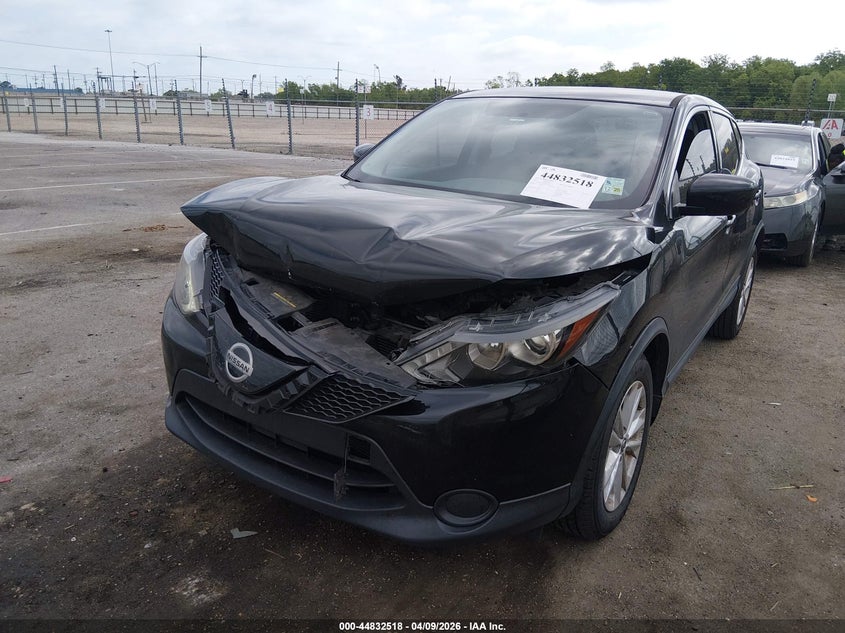 2019 Nissan Rogue Sport S