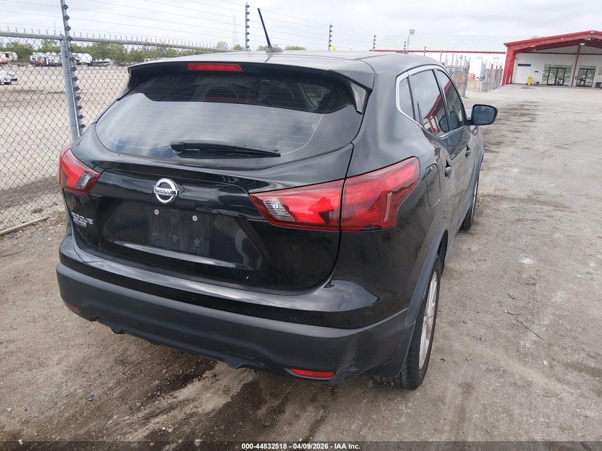 2019 Nissan Rogue Sport S