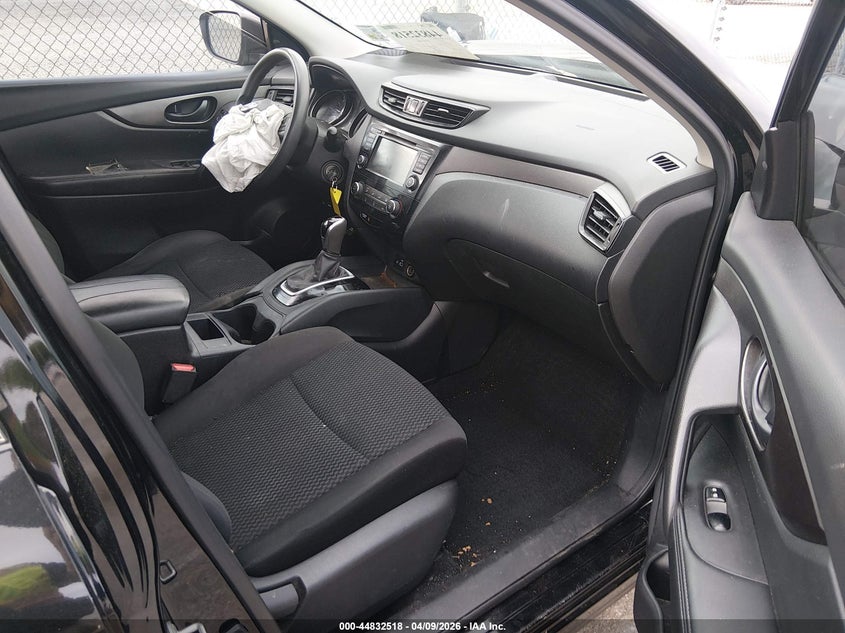 2019 Nissan Rogue Sport S