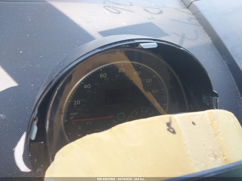 2008 Volkswagen New Beetle Black Tie Edition/Triple White VIN: 3VWFG31C38M518447 Lot: 44832564