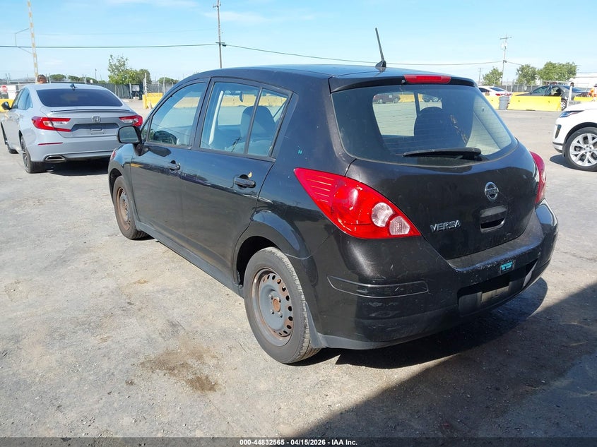2011 Nissan Versa 1.8S