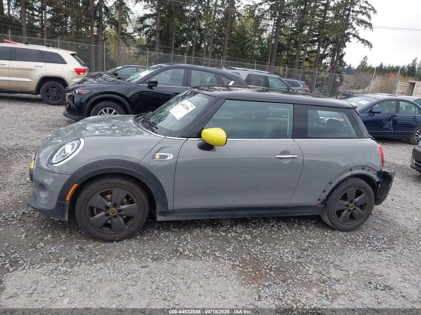 2021 Mini Se Hardtop Cooper VIN: WMWXP3C09M2N49212 Lot: 44832586