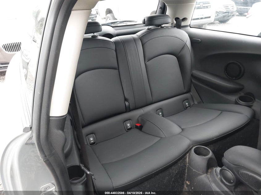 2021 Mini Se Hardtop Cooper VIN: WMWXP3C09M2N49212 Lot: 44832586