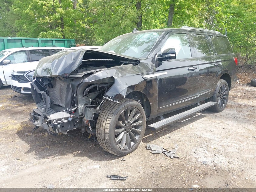 2020 LINCOLN NAVIGATOR auction photo 2
