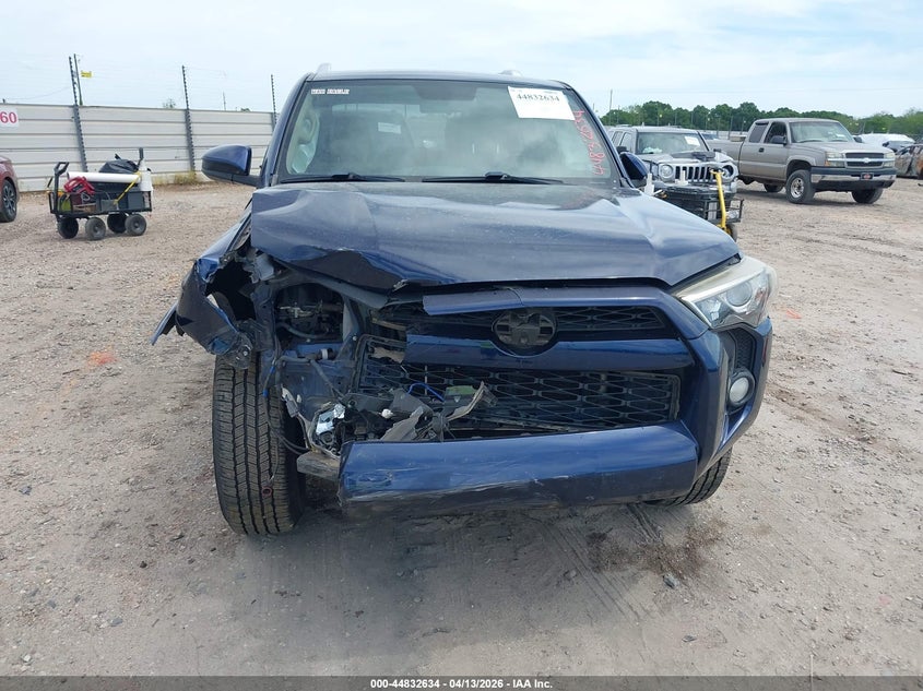 2015 TOYOTA 4RUNNER auction photo 6