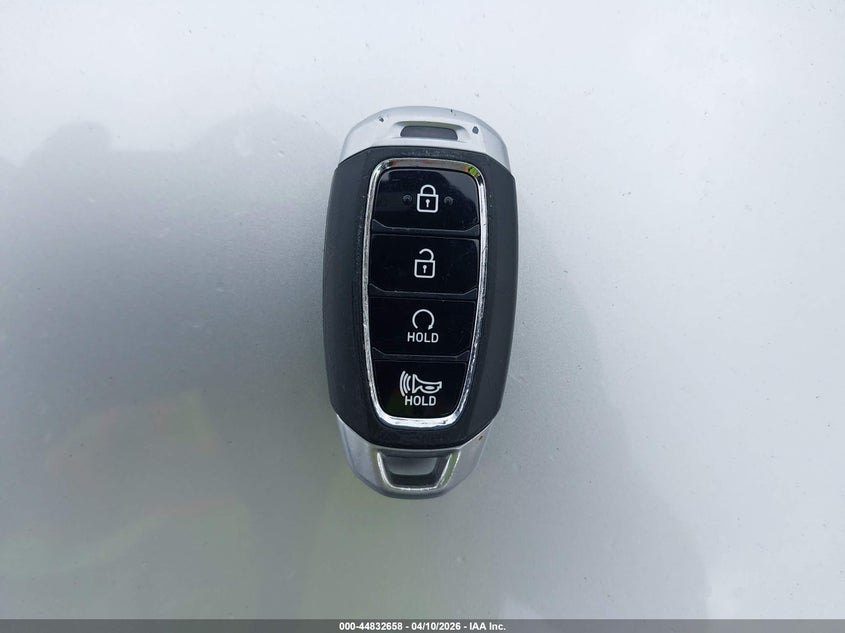 2020 Hyundai Venue Sel VIN: KMHRC8A33LU025537 Lot: 44832658