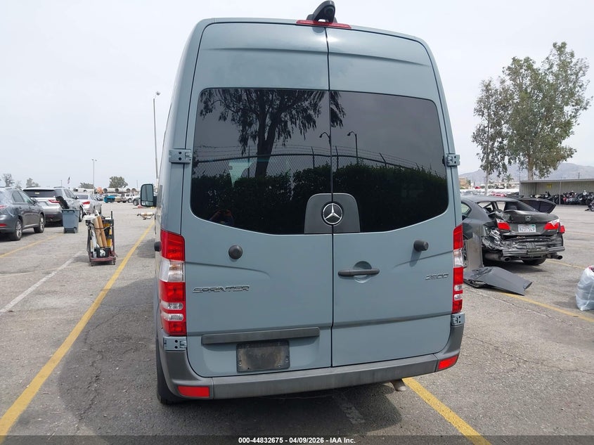2017 Mercedes-Benz Sprinter 2500 Standard Roof V6 VIN: WDZPE7CD1HP548471 Lot: 44832675