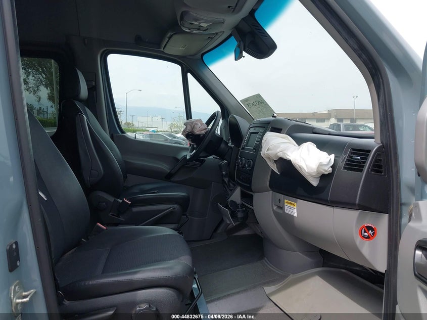 2017 Mercedes-Benz Sprinter 2500 Standard Roof V6