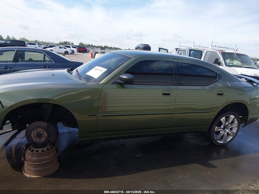 2008 Dodge Charger VIN: 2B3LA43H28H200261 Lot: 44832715