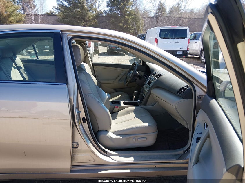 2009 Toyota Camry Hybrid