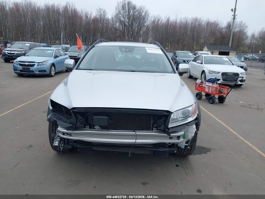 2016 Volvo Xc70 T5 Drive-E Platinum VIN: YV440MBM5G1239487 Lot: 44832738