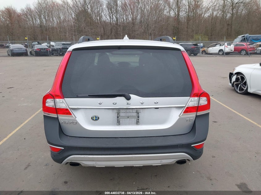 2016 Volvo Xc70 T5 Drive-E Platinum VIN: YV440MBM5G1239487 Lot: 44832738